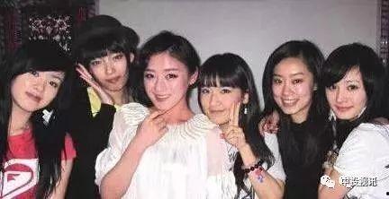 吃瓜娱乐杨幂是谁的徒弟,揭秘娱乐圈新晋小花旦的崛起之路