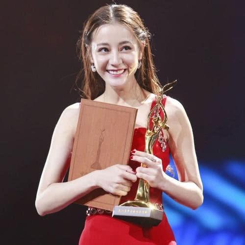 娱乐圈吃瓜迪丽热巴是谁